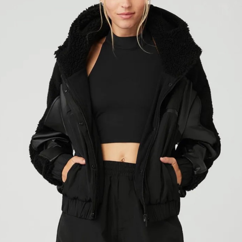 Alo Yoga Sherpa Utility Gear Jacket